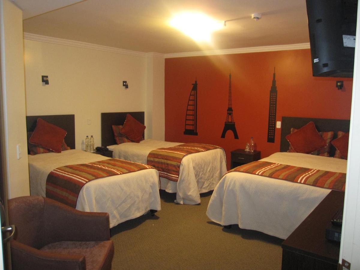 Hotel Novalux Амбато Екстер'єр фото