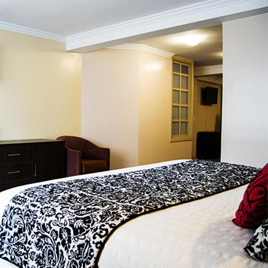 Hotel Novalux Амбато Екстер'єр фото